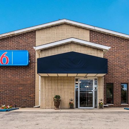 Motel 6-Madison, Wi - East Buitenkant foto